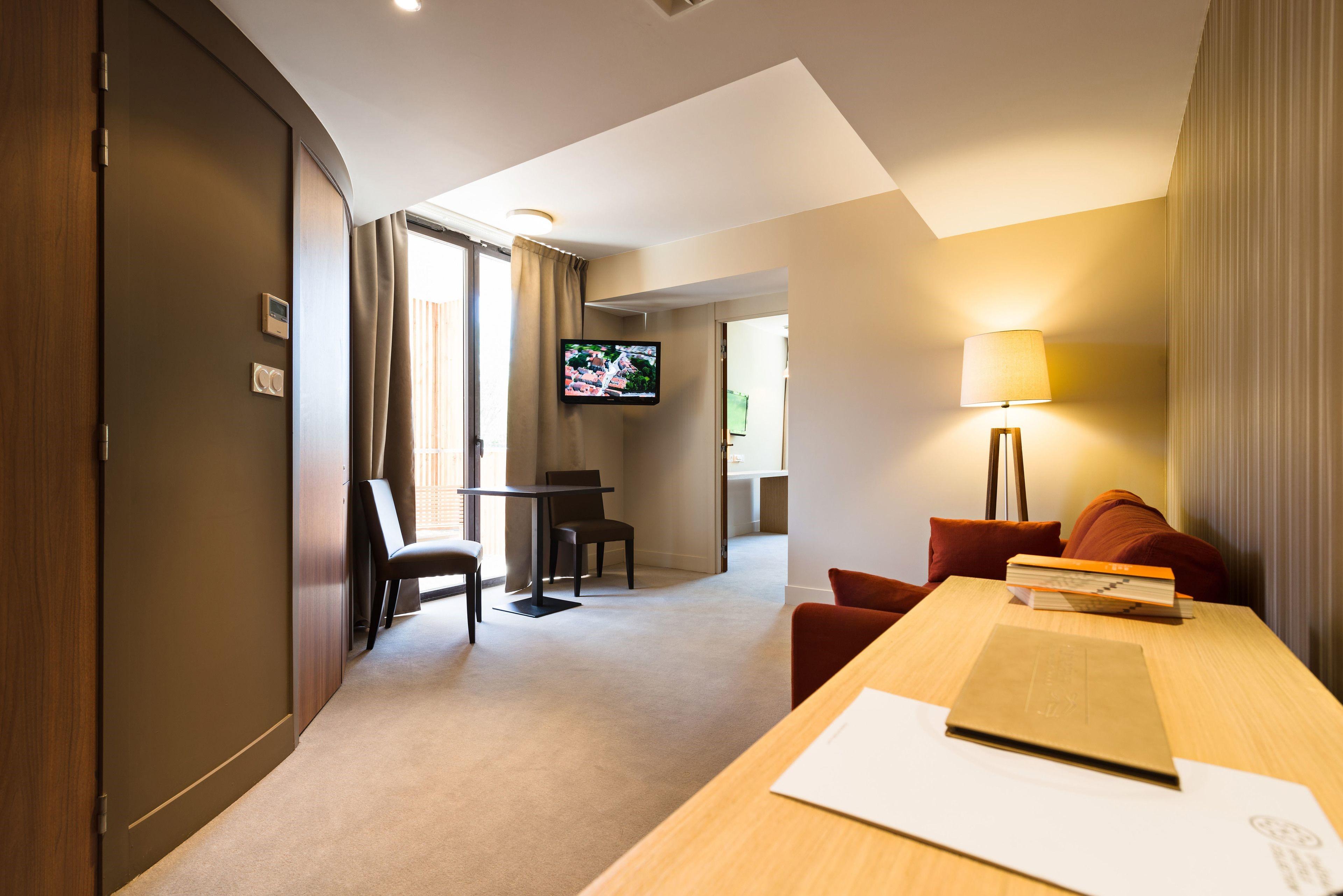 มูแลง เดอ แวร์แนก โฮเต็ล Hotel มัลล์มอร์ ภายนอก รูปภาพ