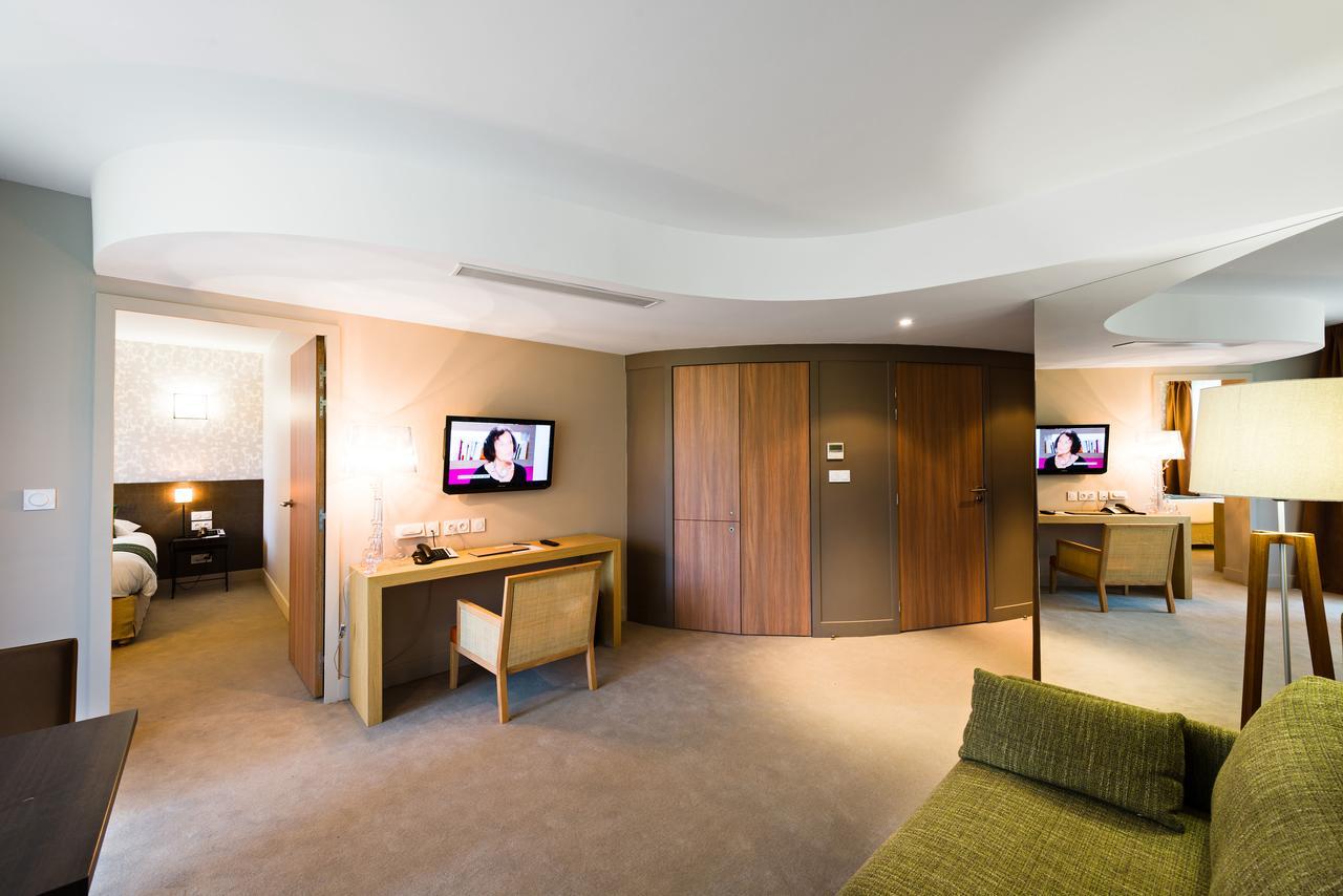 มูแลง เดอ แวร์แนก โฮเต็ล Hotel มัลล์มอร์ ภายนอก รูปภาพ